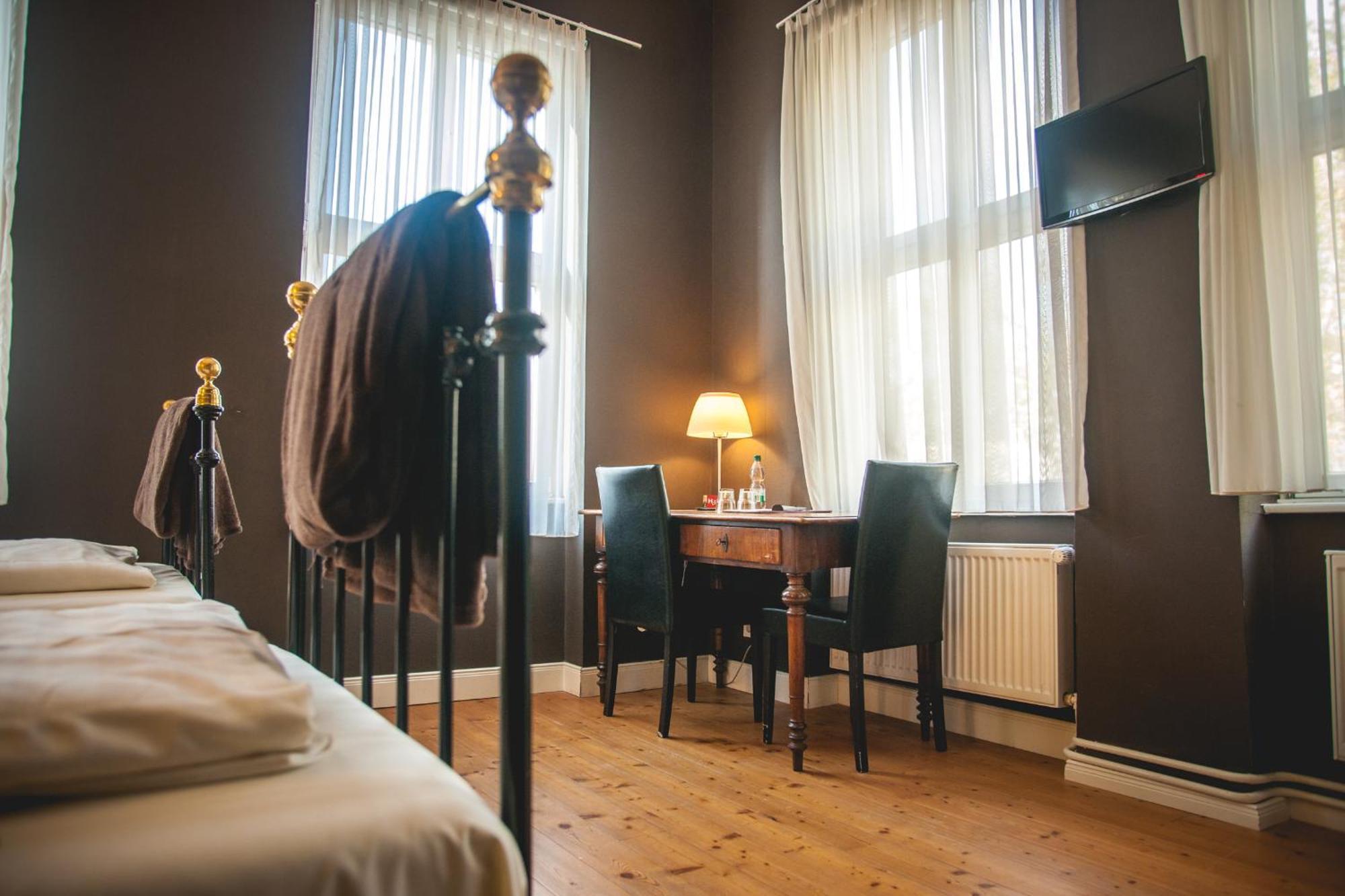 Hotel Alexander Wiesbaden Chambre photo